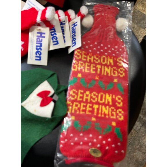 Lot of 4 Knit Christmas Liquor Bottle Sleeve Covers & 5 Mini Liquor Cover NWT - Picture 4 of 10